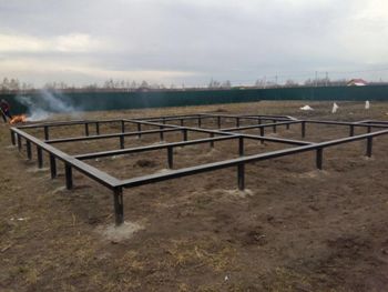 Строительство свайно-винтового фундамента для дома 6х9 в Москве