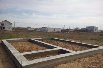 Строительство ленточного фундамента для дома 8 на 8 в Москве