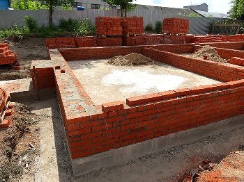 Монолитный фундамент под кирпичный дом в Москве
